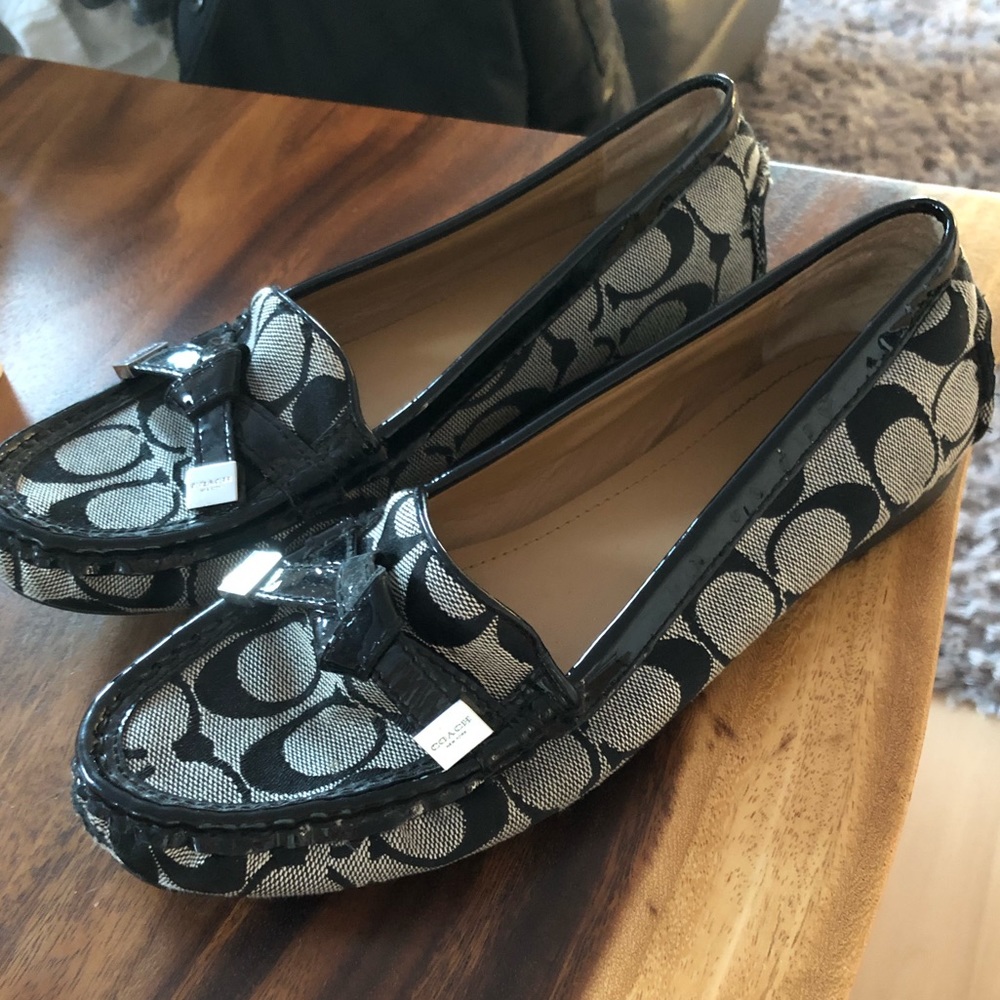 Coach shoes never worn without box